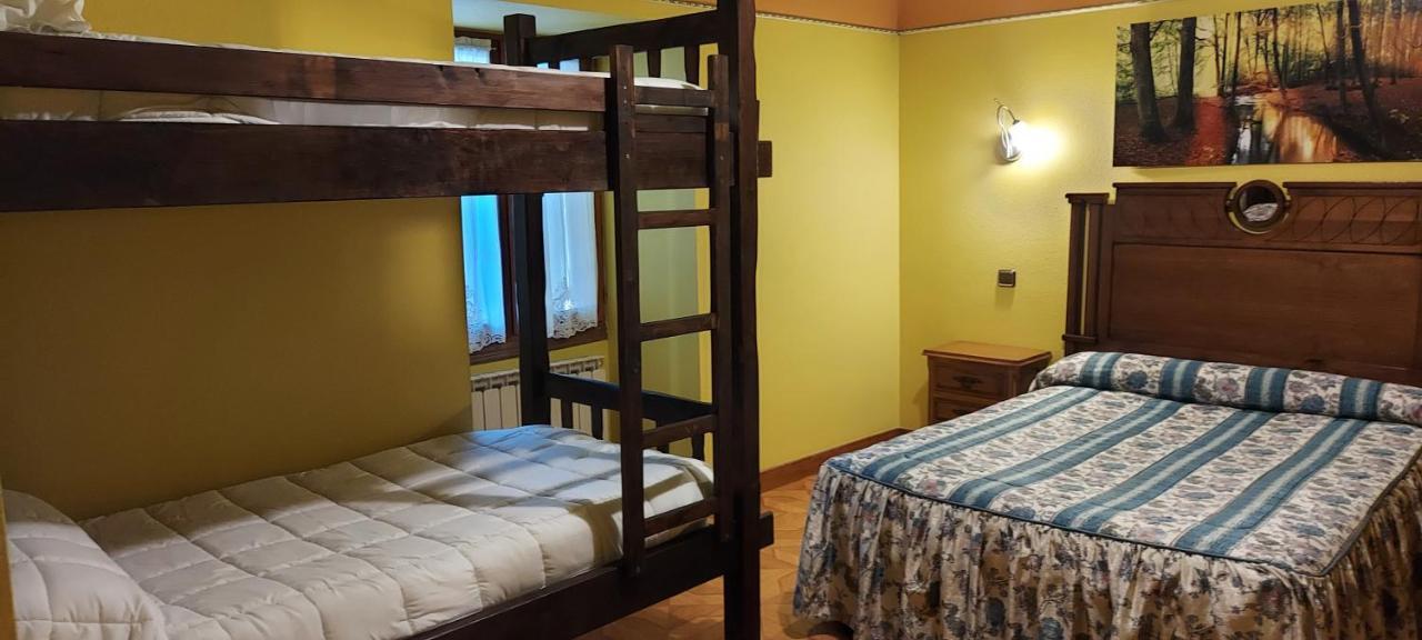 Hotel Rural Bereau レサカ エクステリア 写真