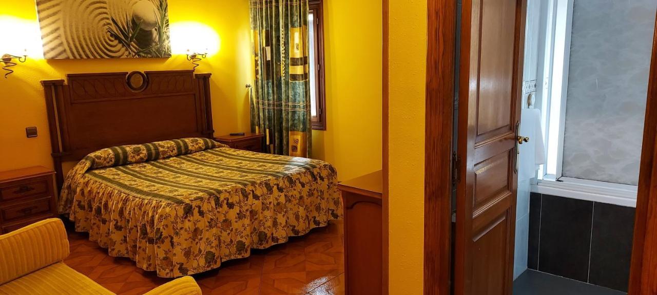 Hotel Rural Bereau レサカ エクステリア 写真