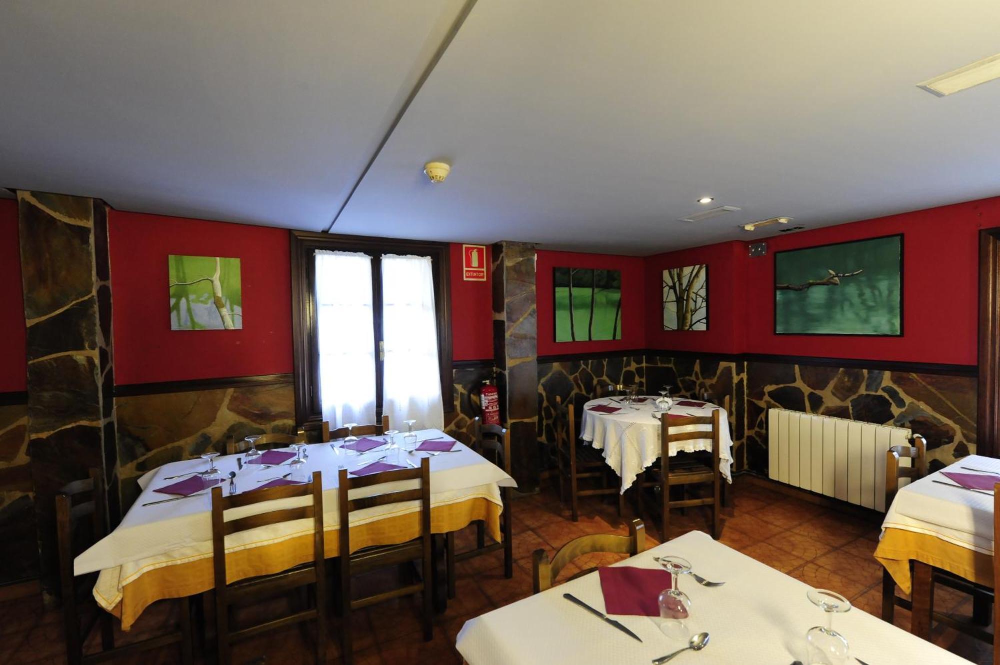 Hotel Rural Bereau レサカ エクステリア 写真