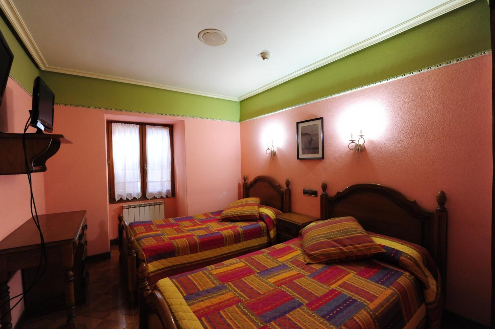 Hotel Rural Bereau レサカ エクステリア 写真